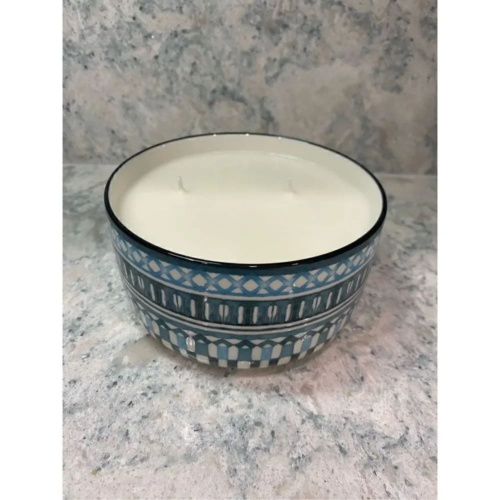 Stoneware Bowl Coconut Candle